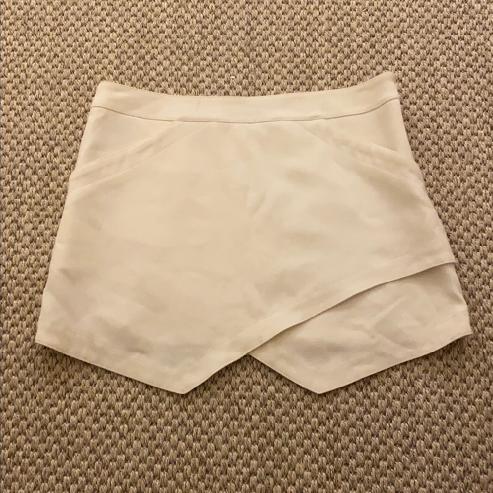 BCBGMaxAzria ivory envelope skirt S